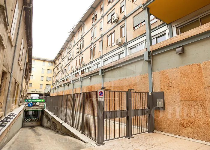 Hotel Royal Arena Relais Verona